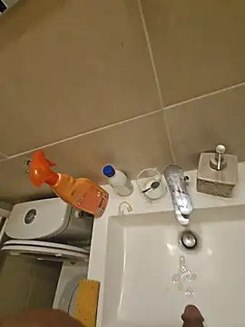 ruiz1980 live cam preview