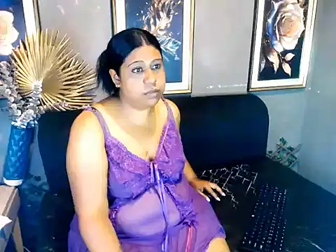 Indianroyalxo live cam preview