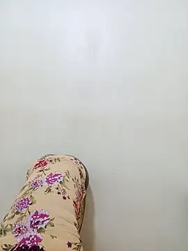 April_2 live cam preview