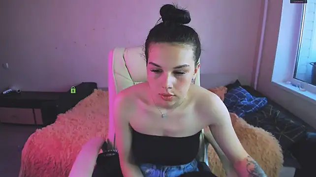 Adelina_xxx