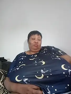 nancy111 live cam on StripChat