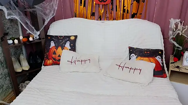 EmilyCuper_ live cam on StripChat