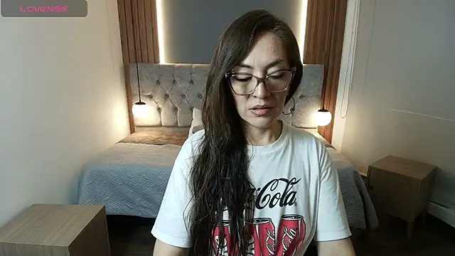 VictoriaLuxee_