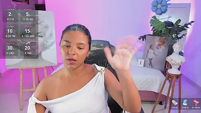 JANYLOVE__