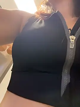 A-Kristen live cam on StripChat