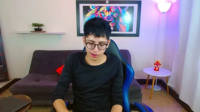 alexcum_18