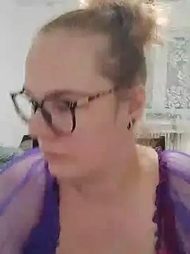 GermanNerdyAlice