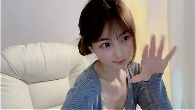 lh7 (F young) - #asian #asian-young #brunettes #brunettes-young #chinese #dirty-talk #emo #hd #medium #office #romantic #romantic-asian #romantic-young #sexting #young