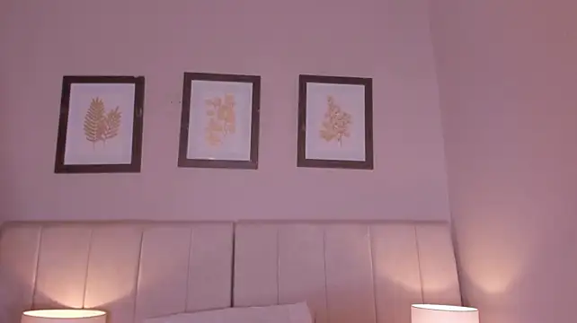 zoe_sky_