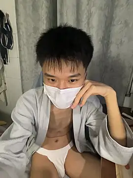 Zhang_yiovo