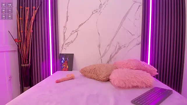 petite_phoenix
