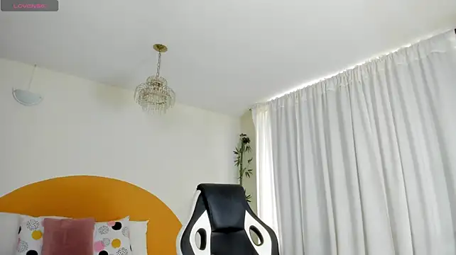 _Emmaa_Queen_