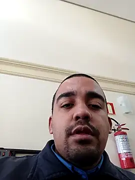 morenogostoso29 live sex cam