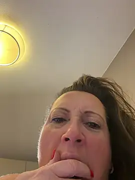 xsexycurvymilf webcam