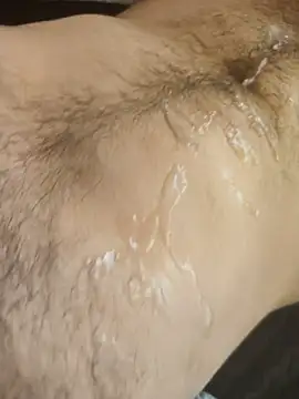 kauliaris28 (M young) - Cum 1st time