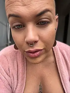 alicetgirlbr webcam