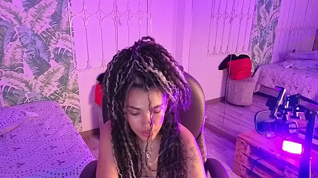 _lili_rose_