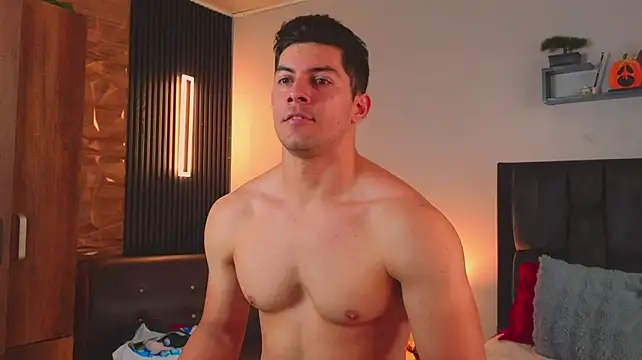 FelipeAndMarcello3 live cam preview