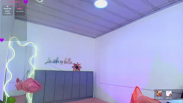ANNE_TAY1 live cam preview
