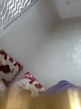 Tajanty live cam on StripChat