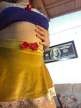 chloe_latin__