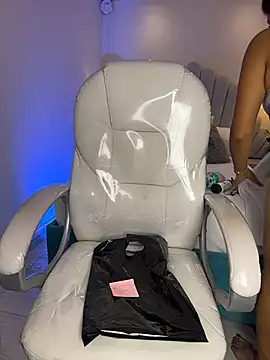 Penelope_zuan live cam preview