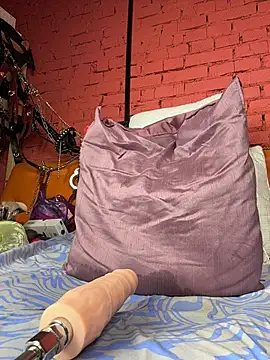 Denise__levi_