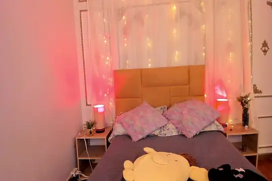 Megan_Blaze live cam on StripChat