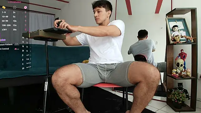 jacques_cardiet live cam on StripChat