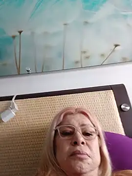 paisita61 live cam on StripChat