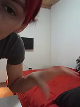 pelirojasexx live cam on StripChat