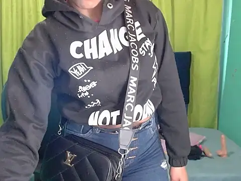 Karlotadiva1 webcam
