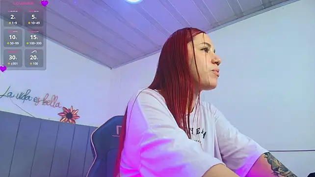 ANNE_TAY1