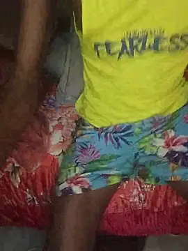 THATHAIRYTALLDUDE live cam on StripChat