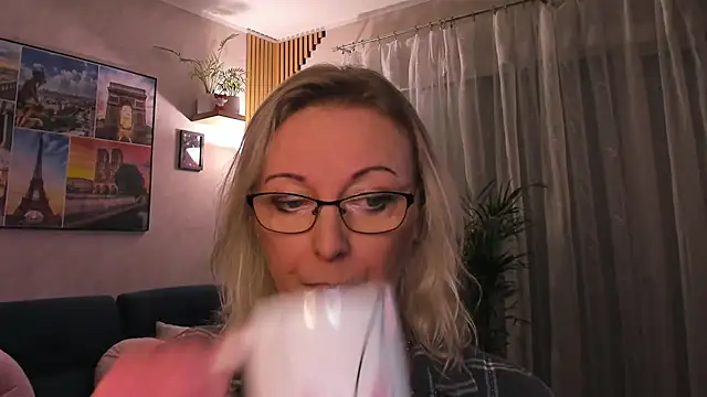 vanessa_chat