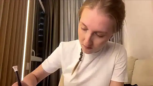 GainfulCoil live cam on StripChat