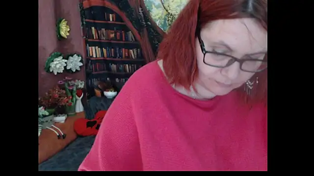 PlayfullMature live cam preview