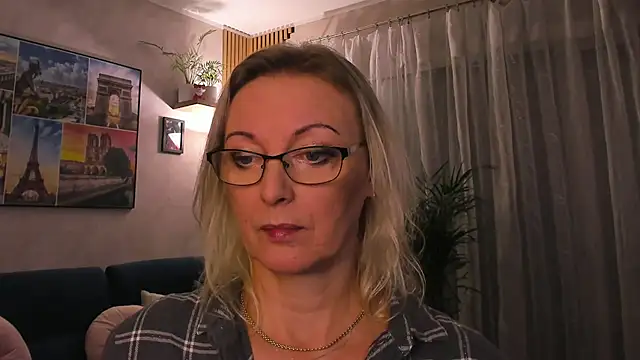 vanessa_chat live cam on StripChat