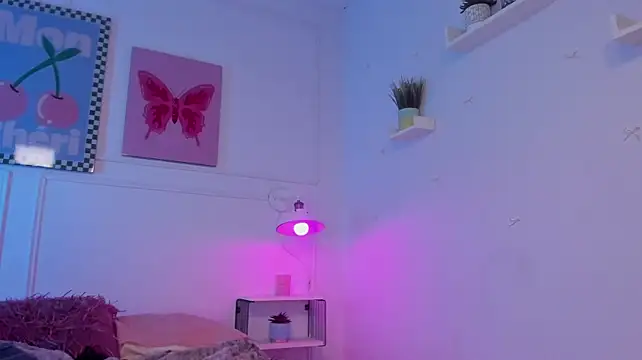 Zoe_Lynch_