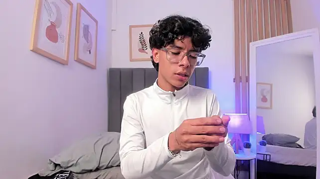 Adams__Bobby live sex cam