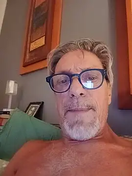 Deddyitalia3p live cam preview