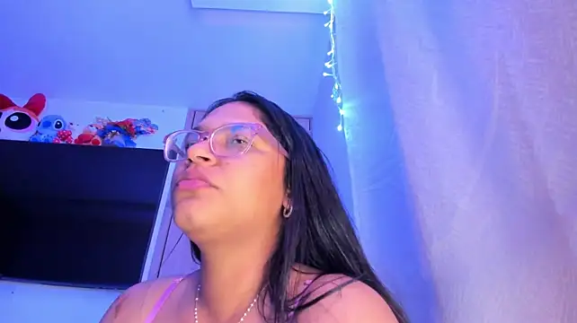 Vickyy30_