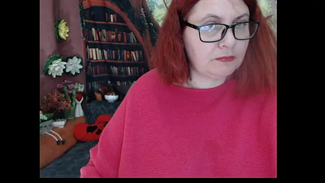 PlayfullMature live cam preview