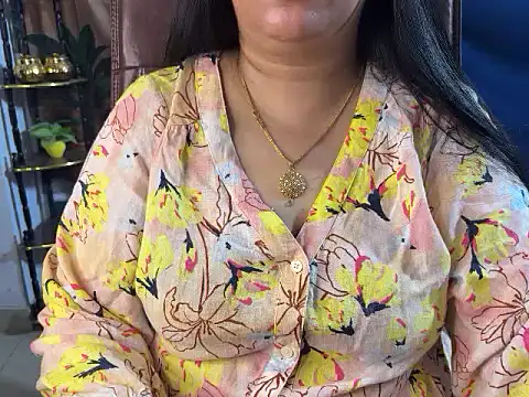 Curvy_Vincy4