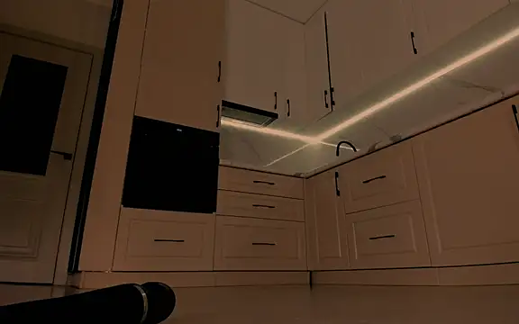 nacumi_mi webcam