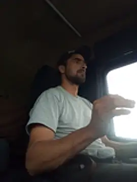 camion88 live cam on StripChat