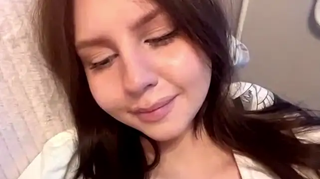 KittyShyy live sex cam