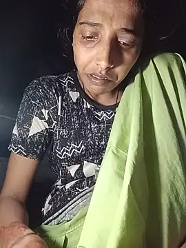 Pinki_thakur_1