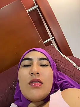 Malika_Noor live sex cam