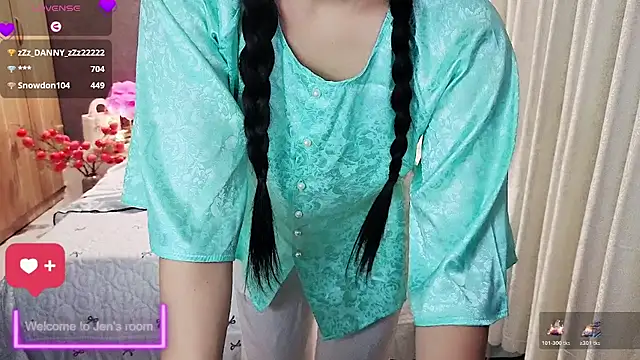 JENNIE-16 live cam on StripChat